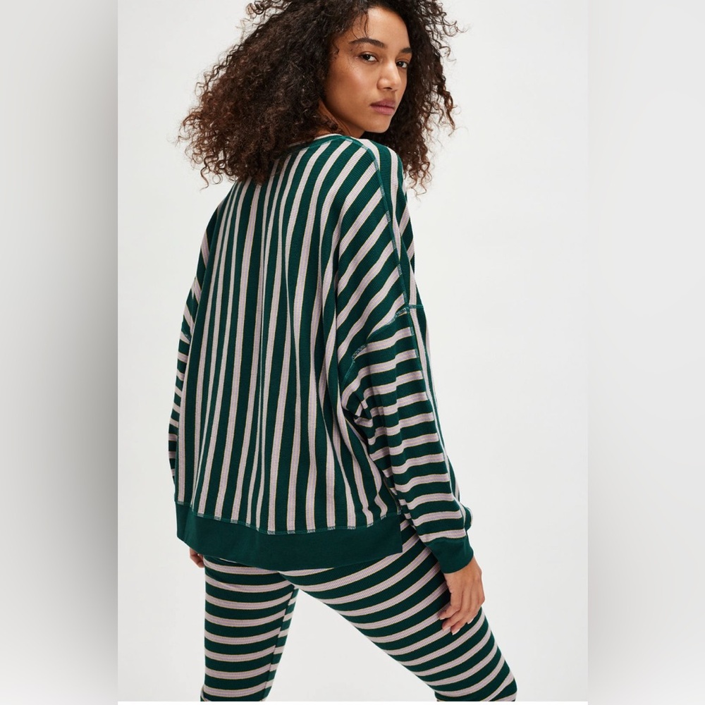 FREE PEOPLE MAKE IT HAPPEN PULLOVER - Picture 2 of 4